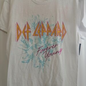 T-shirt Def Leppard Woman shirt Rock Band